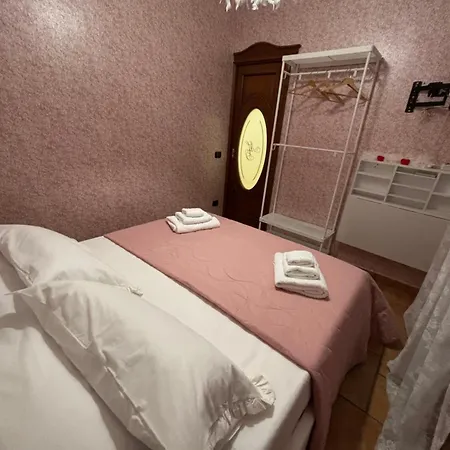 Mg Luxury * Naples