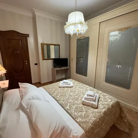 Mg Luxury * Napoli
